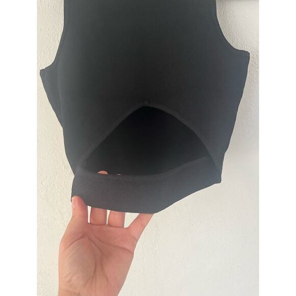 Anthropologie Endless rose Women's Back Tie Detail Halter Neck Top, Medi… - Picture 7 of 8